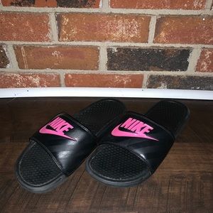 Nike Women’s Slides